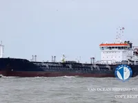 Naftas / Ķīmisko vielu tankkuģis pārdod