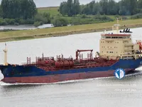 Naftas / Ķīmisko vielu tankkuģis pārdod