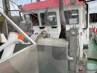 Staru trallera zvejas kuģis pārdod