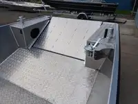 Desanta kuģis, tankkuģis pārdod