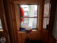 Trallers pārdod
