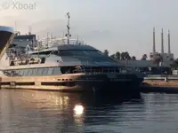 Kruīza kuģis pārdod
