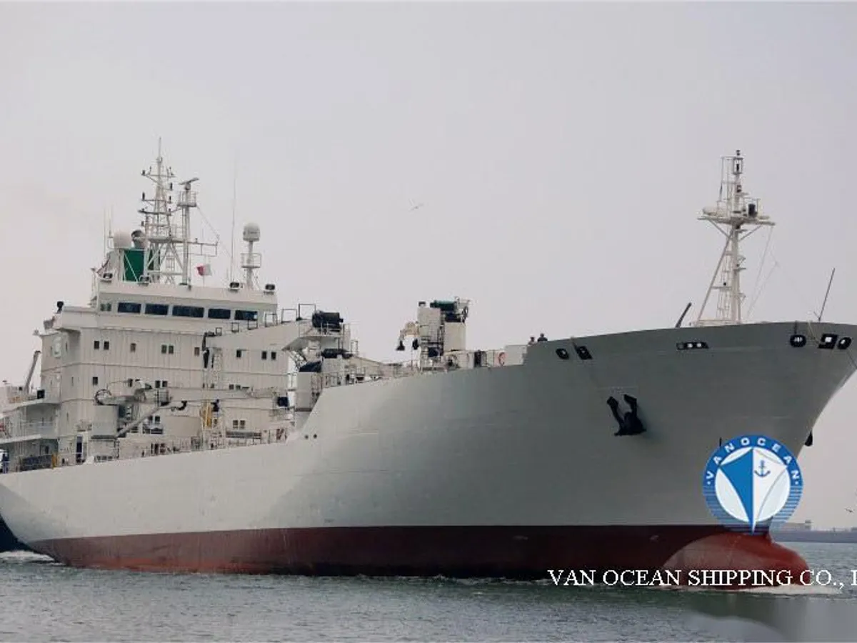 Reefer kuģis pārdod