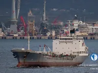 Naftas / Ķīmisko vielu tankkuģis pārdod