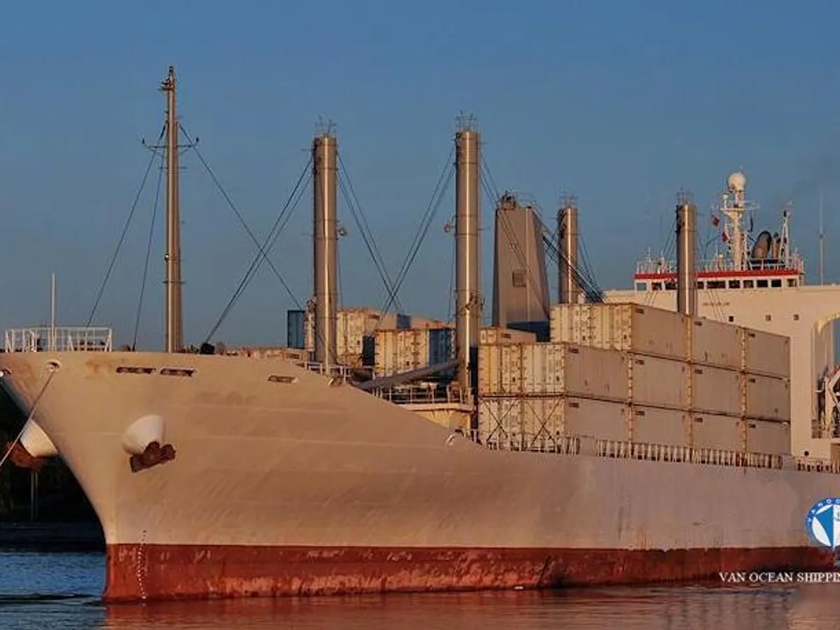 Reefer kuģis pārdod