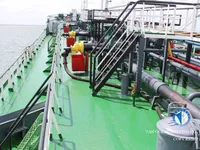 Naftas / Ķīmisko vielu tankkuģis pārdod