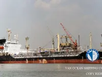 Naftas / Ķīmisko vielu tankkuģis pārdod