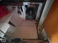 Trallers pārdod
