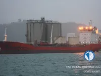 Naftas / Ķīmisko vielu tankkuģis pārdod