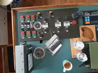 Trallers pārdod