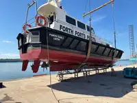 Pilotkuģis pārdod