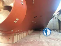 Trallers pārdod