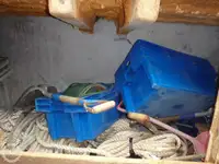Trallers pārdod