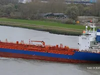 Naftas / Ķīmisko vielu tankkuģis pārdod