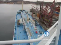 Naftas / Ķīmisko vielu tankkuģis pārdod