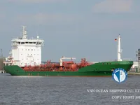 Naftas / Ķīmisko vielu tankkuģis pārdod