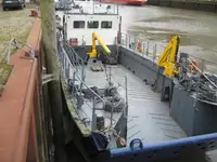 Desanta kuģis, tankkuģis pārdod