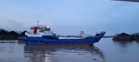 Desanta kuģis, tankkuģis pārdod
