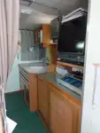 Apgādes kuģis pārdod