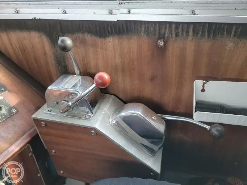 Glatēšanas laiva pārdod