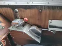 Glatēšanas laiva pārdod