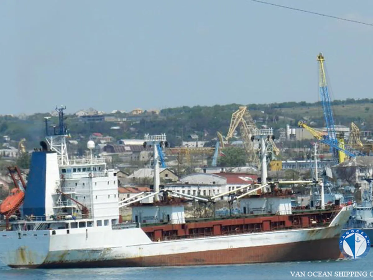 Reefer kuģis pārdod