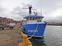 Longliner pārdošanā