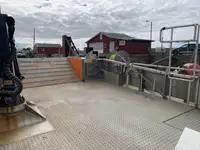 Katamarāns pārdod