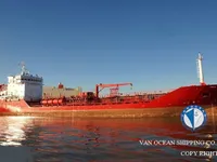 Naftas / Ķīmisko vielu tankkuģis pārdod