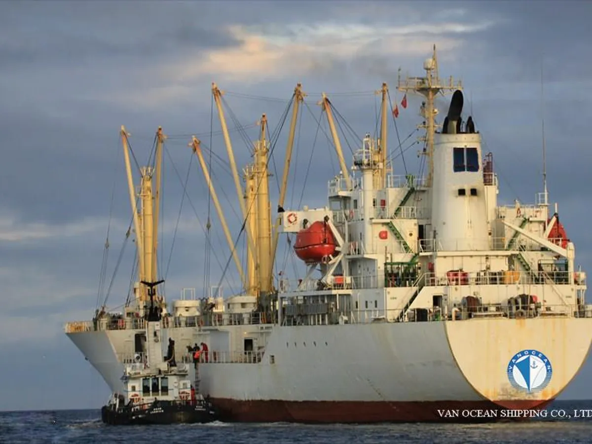 Reefer kuģis pārdod