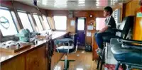 Desanta kuģis, tankkuģis pārdod