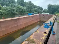 Bārža pārdod