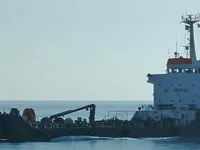 Naftas / Ķīmisko vielu tankkuģis pārdod