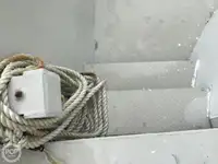 Trallers pārdod