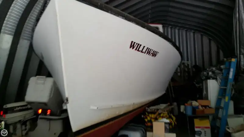 Trallers pārdod