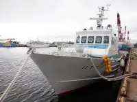 Patruļkuģis pārdod