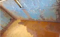 Naftas / Ķīmisko vielu tankkuģis pārdod