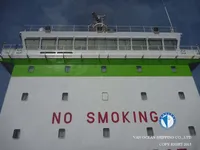 Naftas / Ķīmisko vielu tankkuģis pārdod