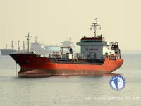 Naftas / Ķīmisko vielu tankkuģis pārdod