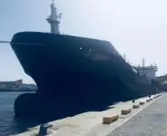 Naftas / Ķīmisko vielu tankkuģis pārdod