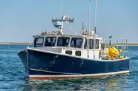 Purse seiner pārdošanā