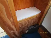 Trallers pārdod