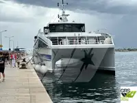 Pasažieru kuģis pārdod
