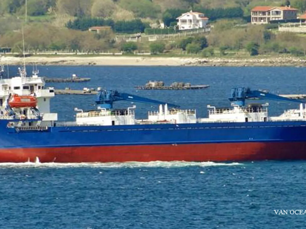 Reefer kuģis pārdod