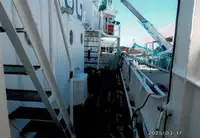 Trallers pārdod