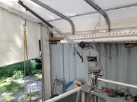 Niršanas atbalsta kuģis pārdod
