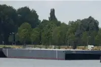 Liellaiva pārdošanā