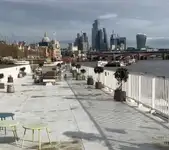 Kruīza-prāmja kuģis pārdod