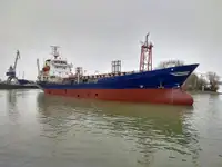 Oil/Chemical tanker pārdošanā