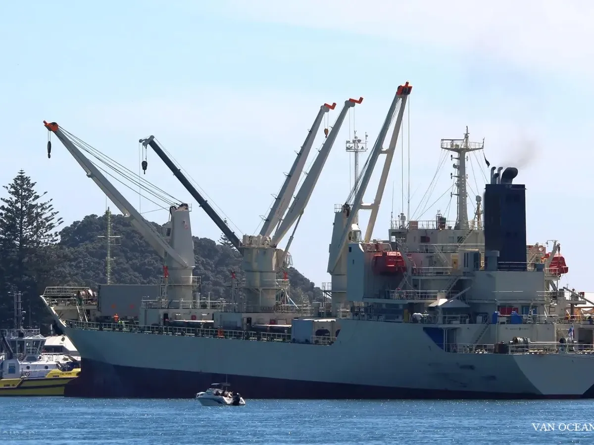 Reefer kuģis pārdod